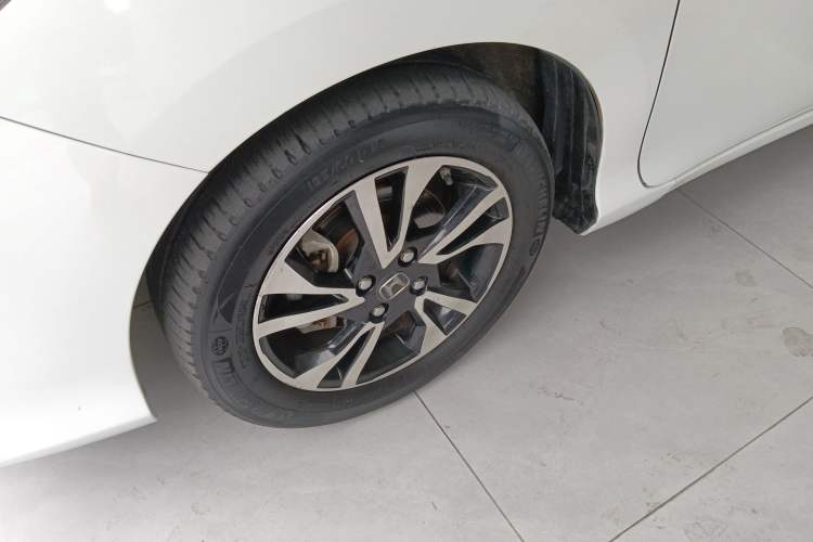 Used Honda Greiz 2016 1.5L CVT Classic Edition
