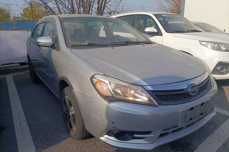 Used BYD F3 2015 Energy-Saving Edition 1.5L Manual Luxury Model
