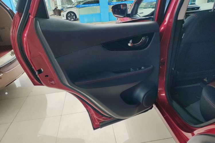 Used Nissan Qashqai 2016 2.0L CVT Elite Edition
