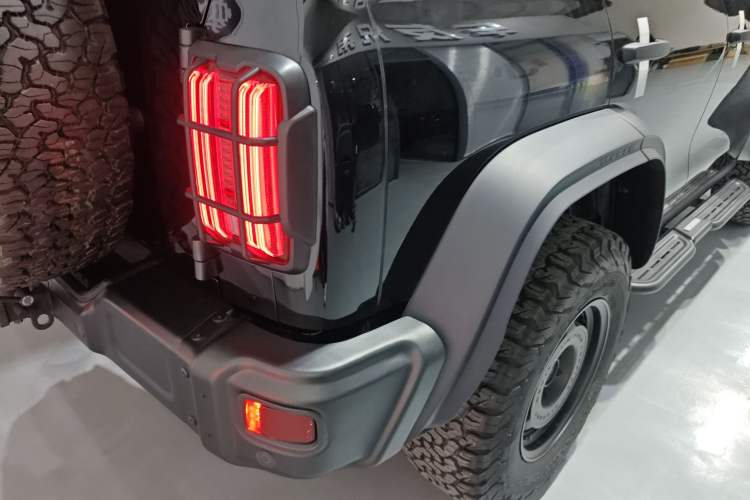 Used Tank 300 2023 2.0T Iron Rider 02