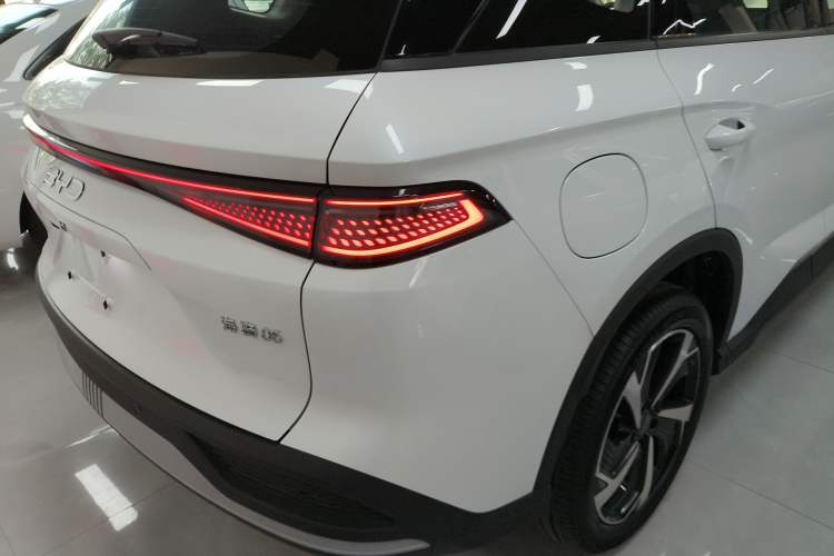 Used BYD Sealion 05 DM-i 2025 DM-i 115KM Flagship Model
