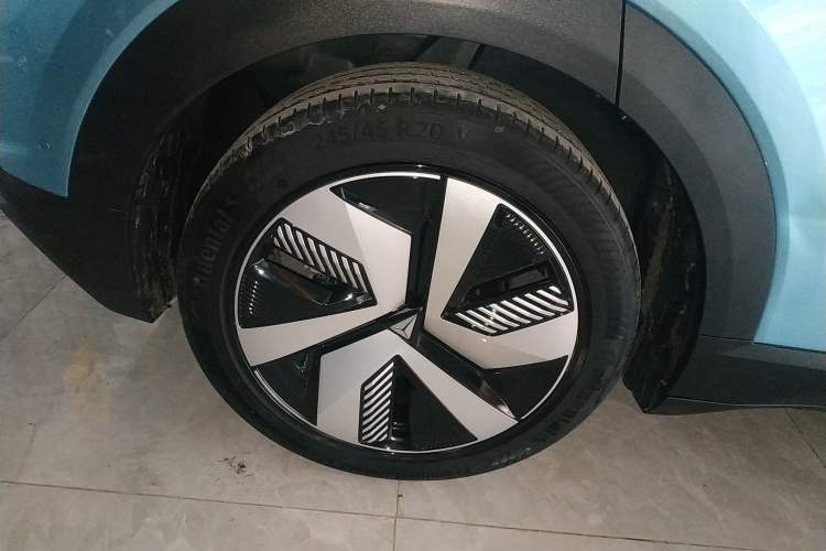 Used  S05 2024 200 Ultra Range-Extended Long-Range Version
