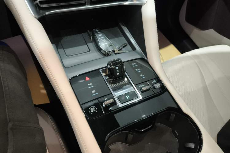 Used BYD Song PLUS New Energy 2025 DM-i Smart Drive 112KM Prestige Model
