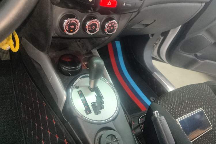 Used Mitsubishi ASX 2013 2.0L CVT Two-Wheel Drive Elite Edition