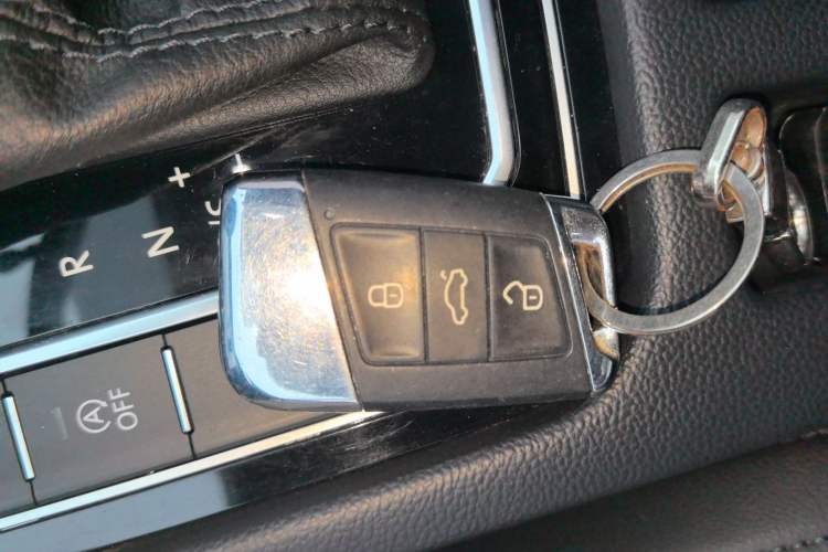 Used Volkswagen Magotan 2018 330TSI DSG Advanced Model
