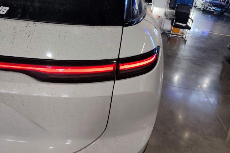 Used Nio ES6 2023 75 kWh
