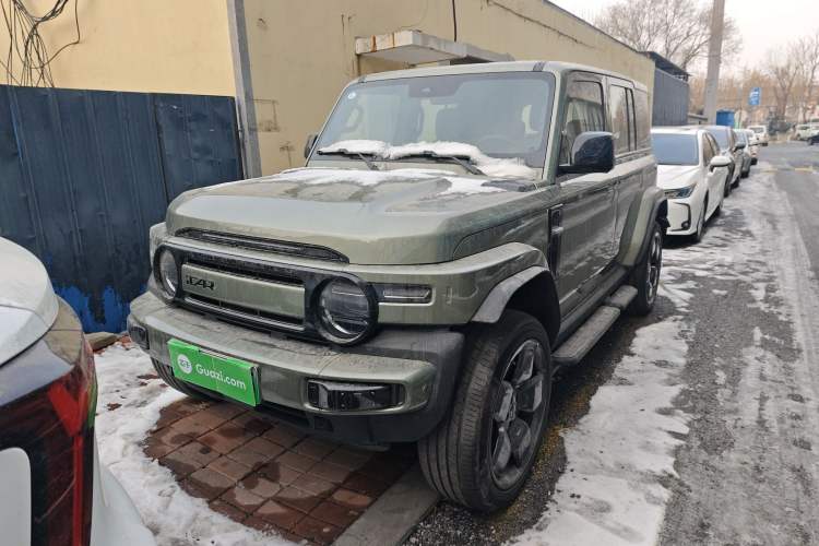 Used  V23 2025 501 Four-Wheel Drive Intelligent Driving Version
