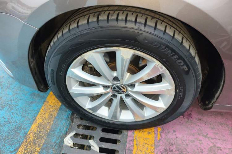 Used Volkswagen Magotan 2015 1.8TSI Advanced Model
