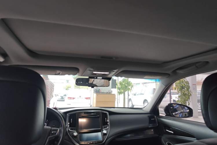 Used Toyota Crown 2018 2.0T Fashion Edition