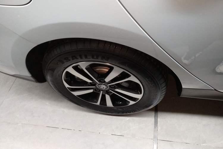 Used BYD Qin PLUS 2025 DM-i Smart Drive 55KM Beyond Model
