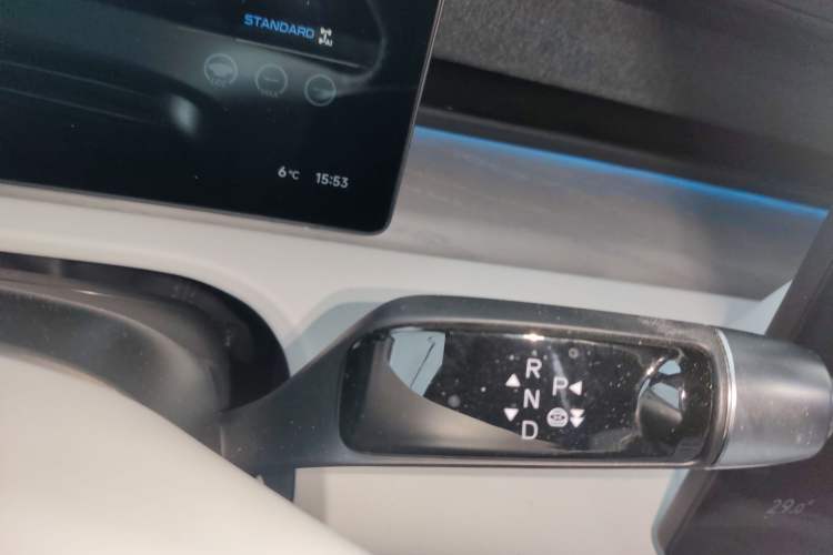 Used XPeng X9 2024 702 Ultra-Long Range Max
