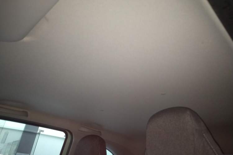 Used Wuling Hongguang MINIEV 2022 Macaron Premium Model – Lithium Ternary Battery
