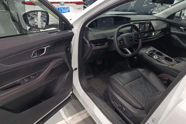 Used Changan UNI-K 2021 2.0T Prestige Edition
