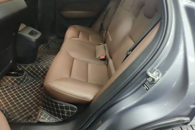 Used Volvo XC60 2021 T5 4x4 Smart Luxury Edition
