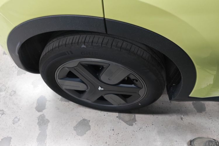 Used  firefly 2025 Illuminated Edition