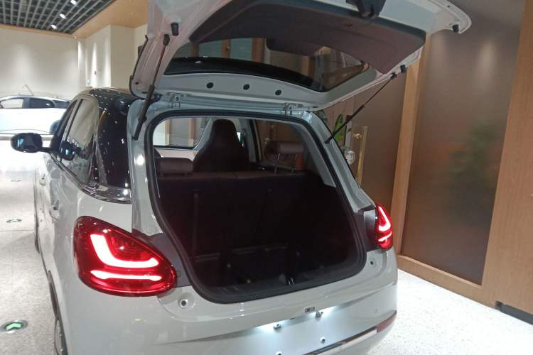 Used Wuling Bingo 2023 410 km Lingxi Deluxe Edition
