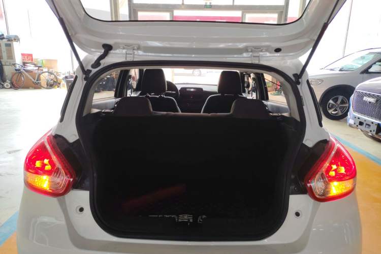 Used Baojun 310 2016 1.2L manual Comfort trim level
