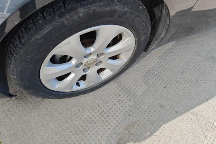 Used Buick Regal 2015 2.0L Leading Fashion Edition
