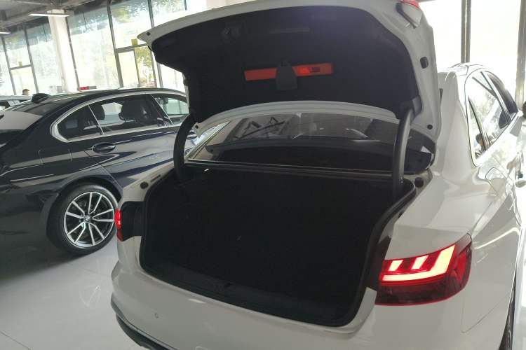 Used Audi A4L 2020 40 TFSI Fashion Dynamic Model
