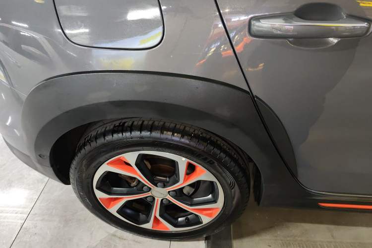 Used Lynk & Co 02 2018 1.5T DCT Two-Wheel Drive Zhaopu Version China V Standard
