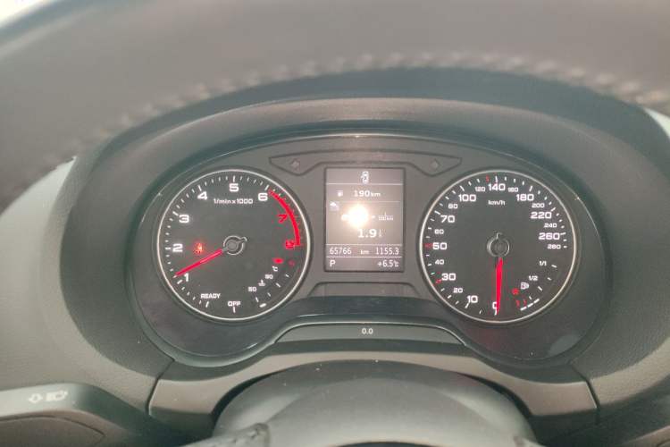 Used Audi A3 2019 Limousine 35 TFSI Fashion Edition China V standard
