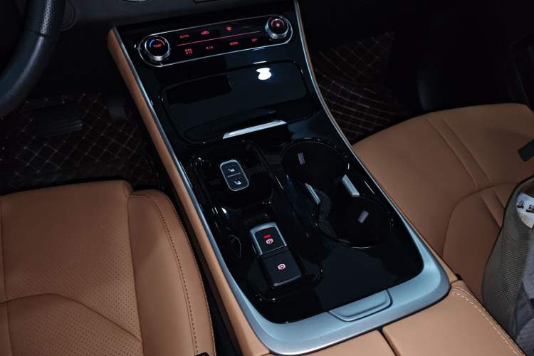 Used FORTHING Xinghai X5 
