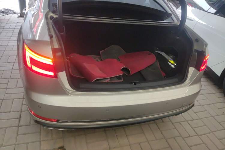 Used Audi A4L 2019 40 TFSI Ambition China VI