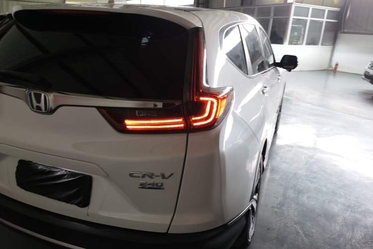 Used Honda CR-V 2021 240TURBO CVT 2WD Fashion Edition