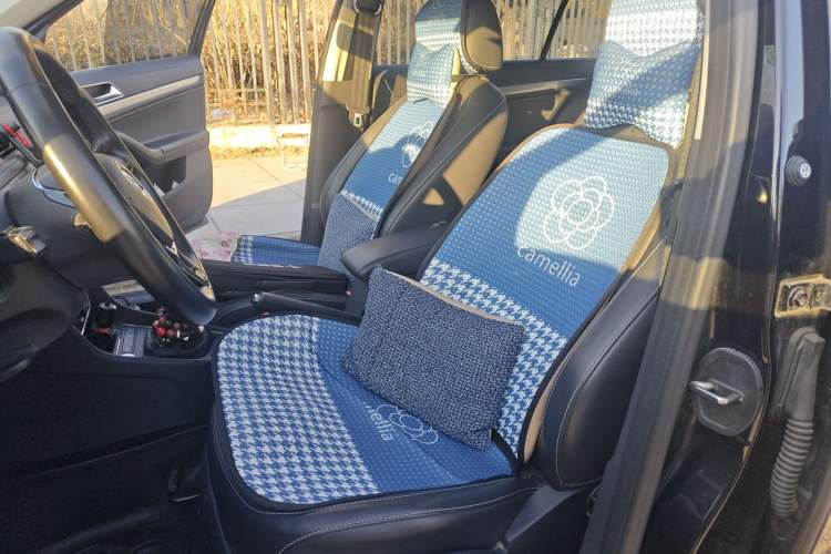 Used Volkswagen Lavida 2017 1.6L Manual Comfort Edition