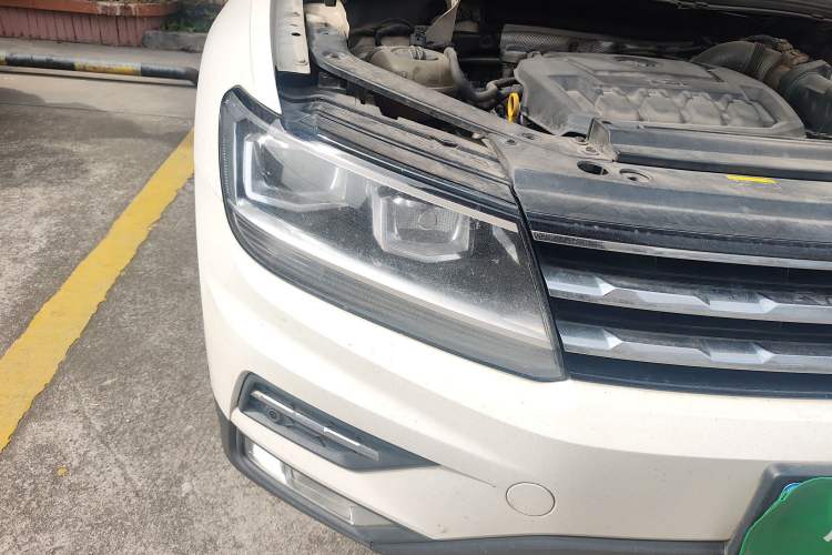 Used Volkswagen Tiguan L 2020 330TSI Automatic Two-Wheel Drive Smart Luxury Edition China VI Standard