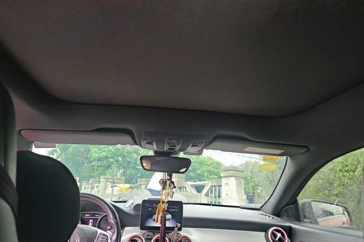 Used Mercedes-Benz CLA 2019 CLA 220 4MATIC
