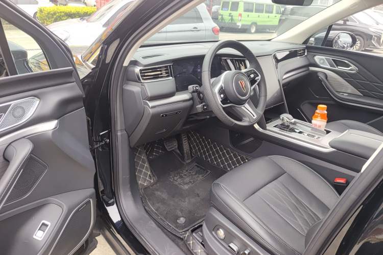 Used Hongqi HS7 PHEV 2024 2.0T PHEV Four-Wheel Drive Flagship Edition 6 Seats
