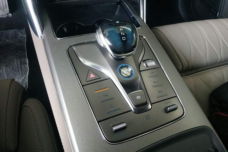 Used BYD Tang New Energy 2025 Intelligent Driving Version DM-i 115KM Flagship Edition
