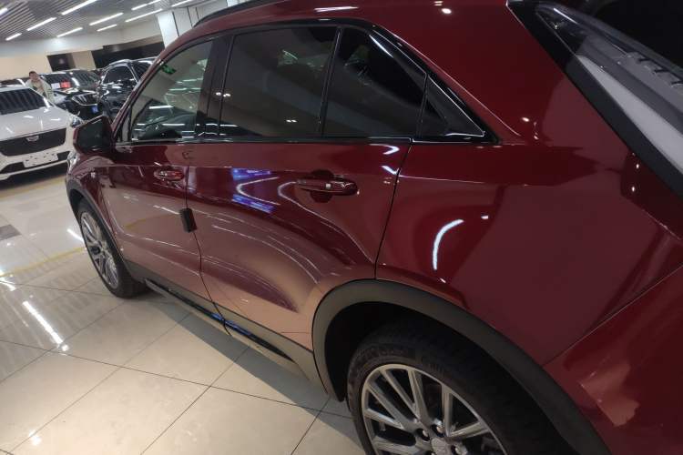 Used Cadillac XT4 2022 28T Four-Wheel Drive Platinum Edition
