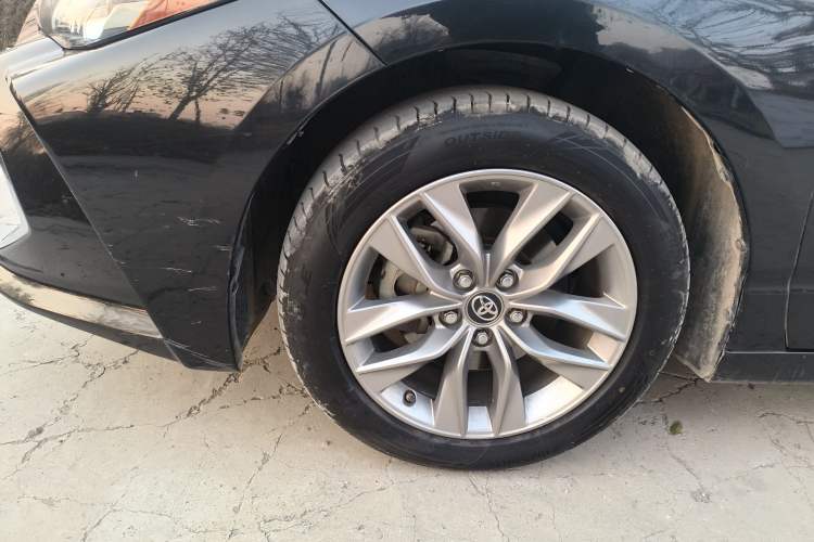 Used Toyota Avalon 2019 2.0L Luxury Edition China VI Standard
