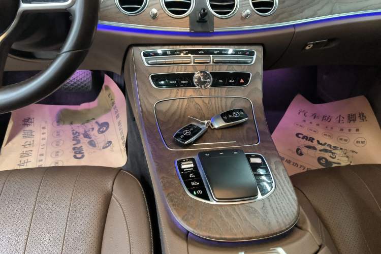 Used Mercedes-Benz E-Class 2019 Restyled E 300 L Luxury Edition
