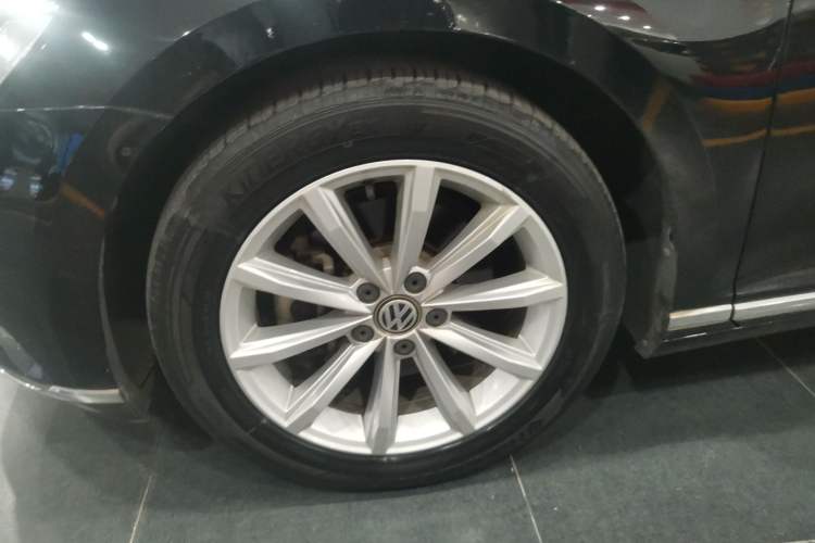 Used Volkswagen Magotan 2019 330TSI DSG Leading Model China VI Standard