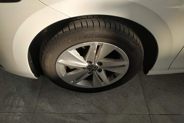 Used Volkswagen Golf 2023 200TSI DSG