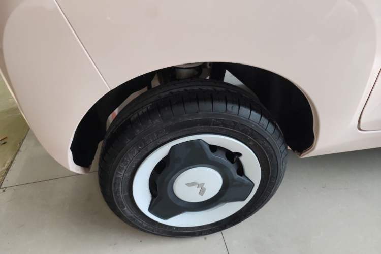 Used Wuling Hongguang MINIEV 2022 Macaron Premium Model – Lithium Iron Phosphate