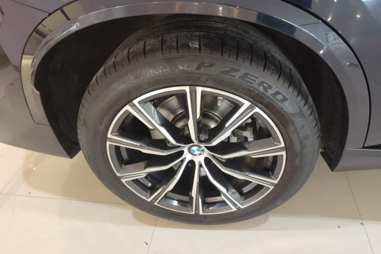 Used BMW X5 2022 Restyled xDrive 30Li M Sport Package
