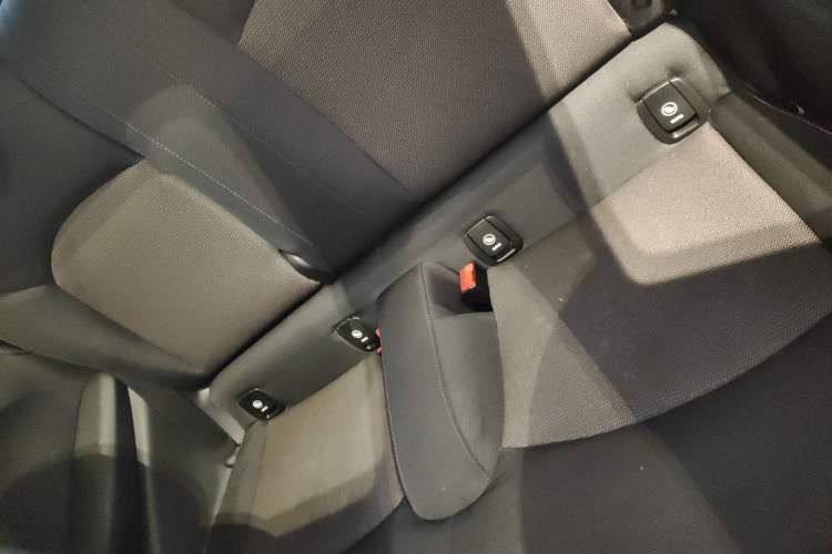 Used  MINI 2016 1.2T ONE Pioneer Edition
