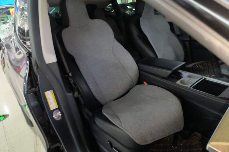 Used Tesla Model Y 2022 Revised Version Long-Range All-Wheel Drive
