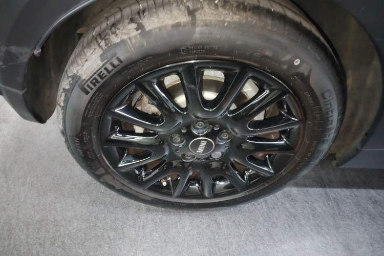 Used  MINI 2021 1.5T COOPER Classic Edition
