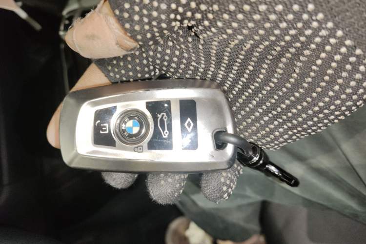 Used BMW 4 Series 2016 420i Convertible Fashion Model