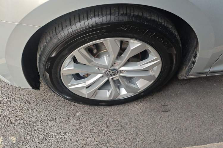 Used Volkswagen Magotan 2018 330TSI DSG Luxury Model
