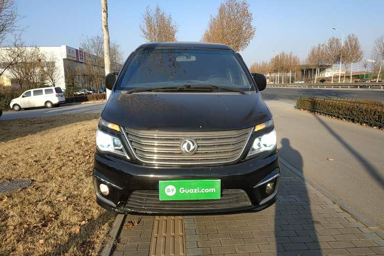 Used FORTHING Lingzhi 2017 M5L 1.6L 7-Seater Standard Model
