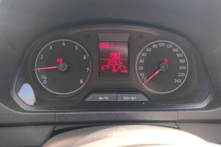 Used Volkswagen Jetta 2017 1.5L Manual Fashion Edition