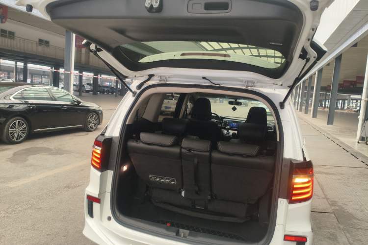 Used Honda Elysion 2016 2.4L Classic Edition