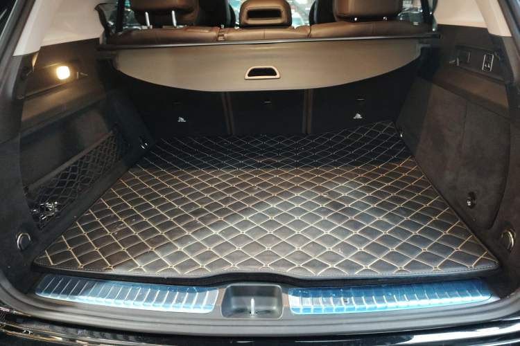 Used Mercedes-Benz GLE 2022 GLE 350 4MATIC Stylish Model
