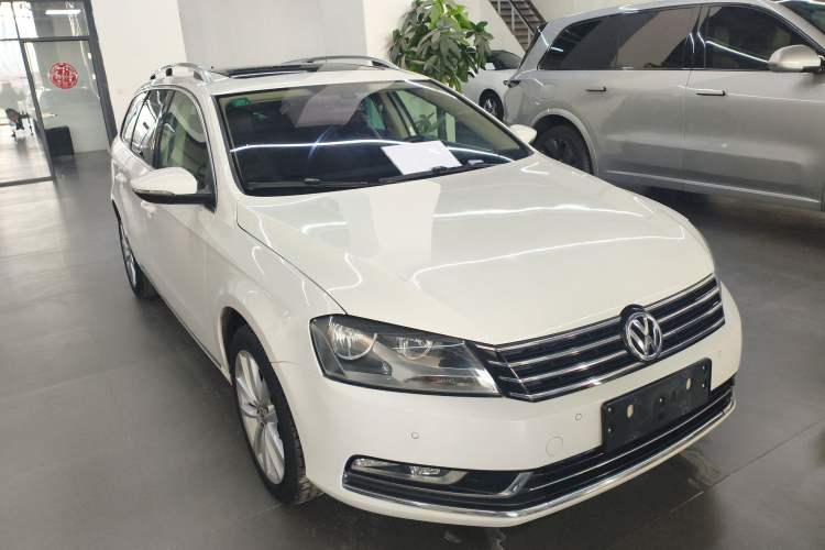 Used Volkswagen Magotan 2015 Travel Edition 2.0 TSI Comfort Version
